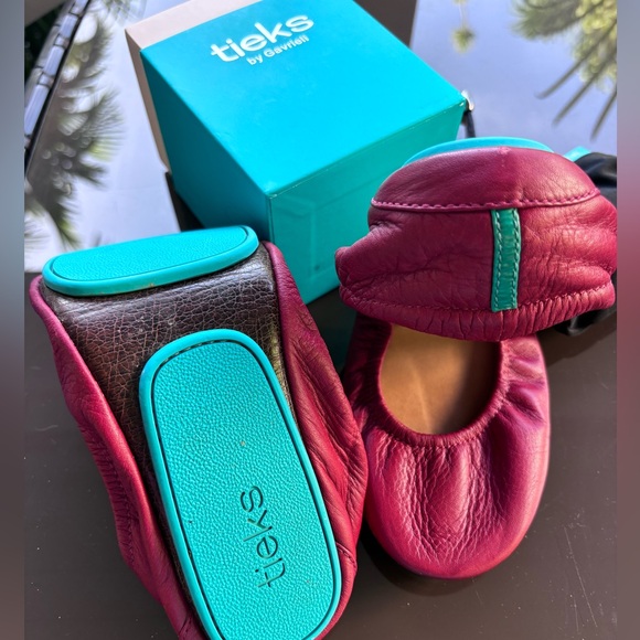 Tieks Shoes - Tieks Cardinal Red Ballet Flat